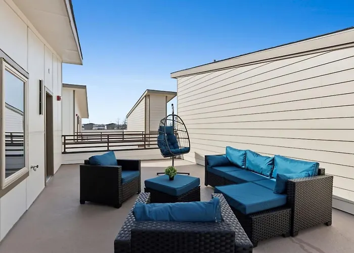 The Larimar 2bd Townhouse 7st Walkable Fort Worth